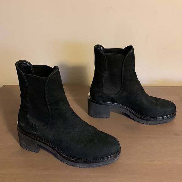 MICHAEL Michael Kors Black Chunky Booties with Rubber Soles - Women’s Size 7.5 - Picture 4 of 9